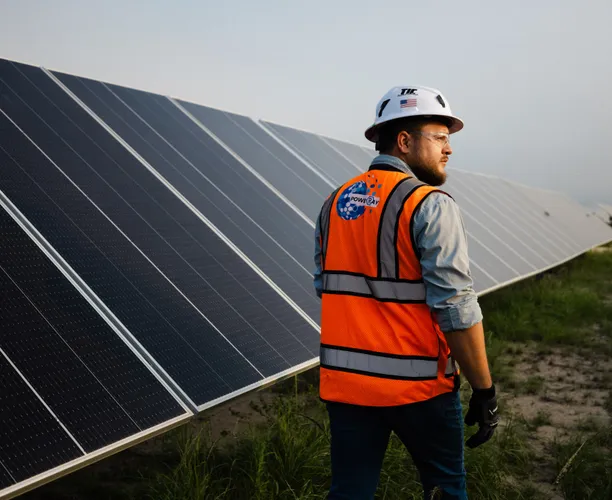 Power Ray crew member on a utility-scale solar site